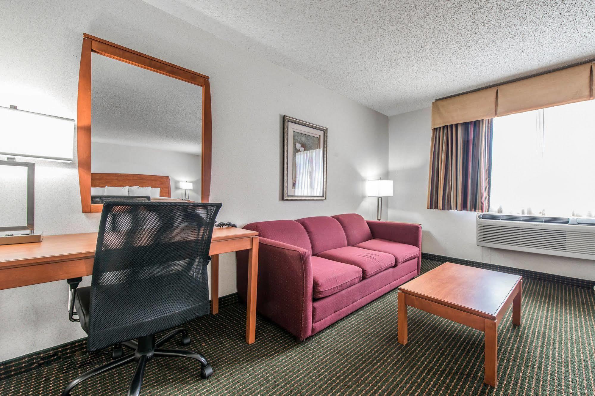 Quality Inn Denver Westminster Bagian luar foto